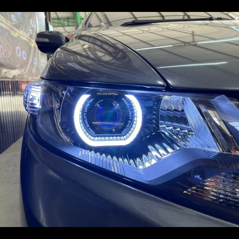 Cubiertas VAHID de 3,0 pulgadas con ojos de ángel 5D y aros en U para personalizar faros
