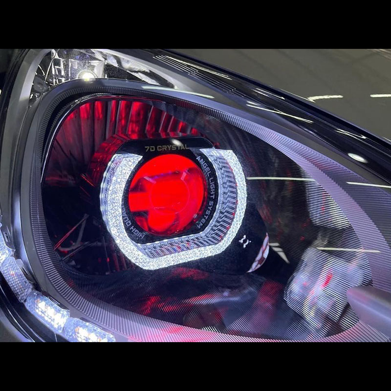 Cubiertas VAHID i6-U de 3,0 pulgadas con ojos de ángel 5D y aros estilo BMW para faros